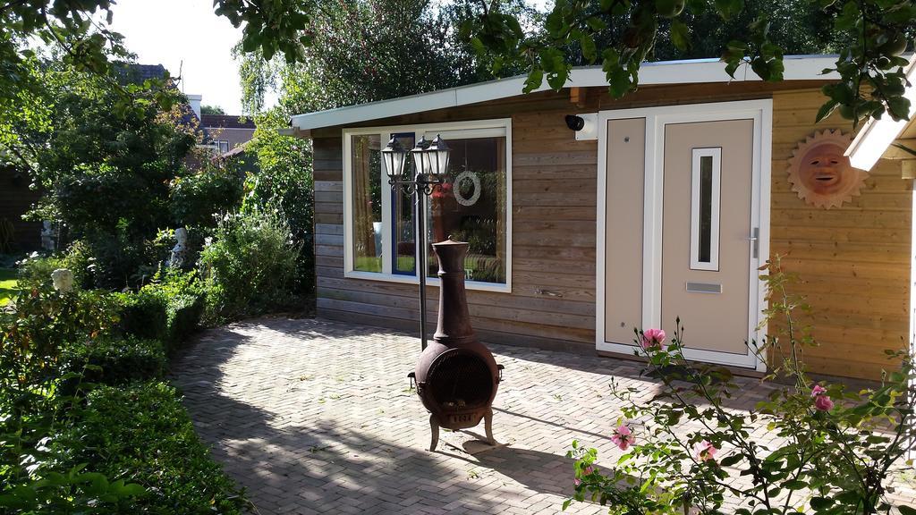Bed And Breakfast Bij Hooismaカンペン エクステリア 写真