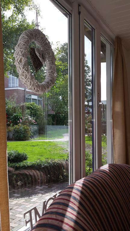 Bed And Breakfast Bij Hooismaカンペン エクステリア 写真